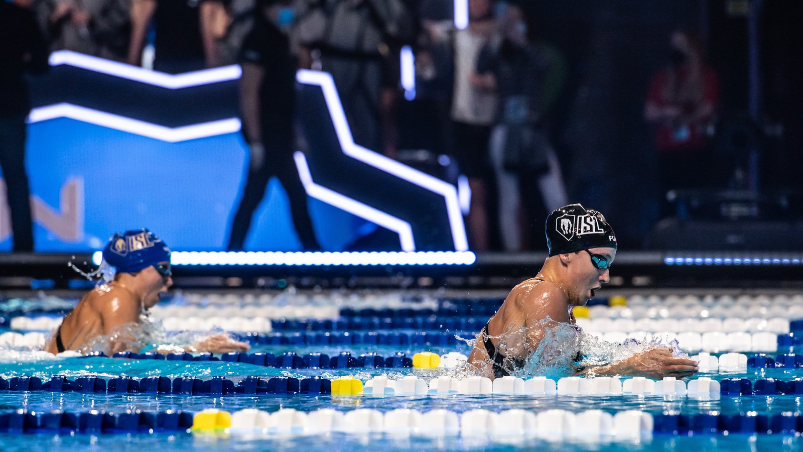 Wood picks up where she left off in ISL Swimming News British Swimming